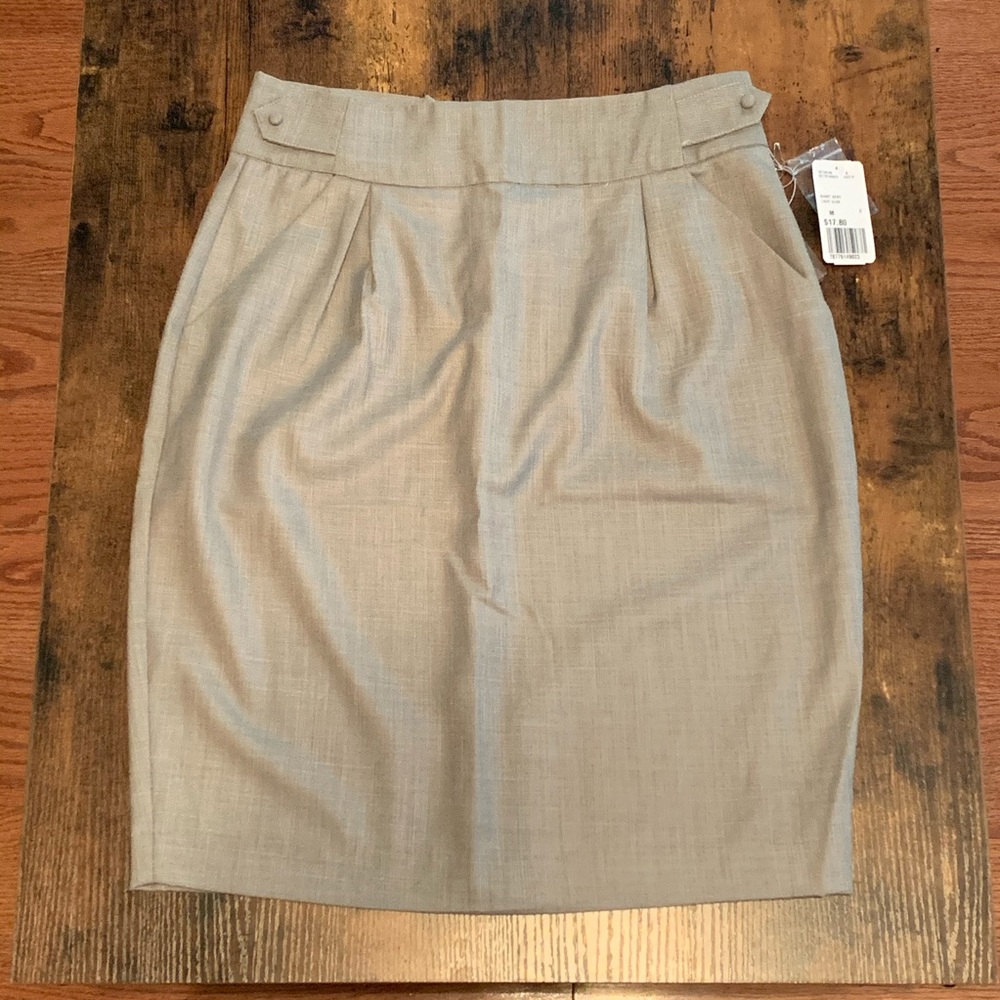 👍 Forever 21 Dressy skirt